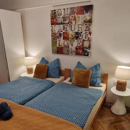 Sea Breeze Apartman *